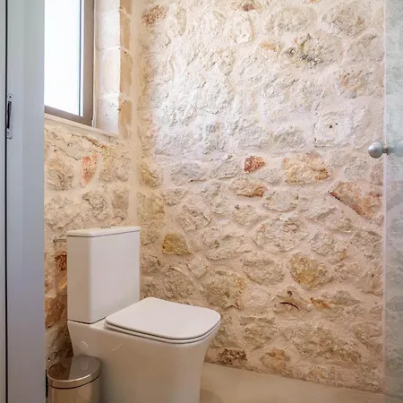 Pantheon Luxury Villa