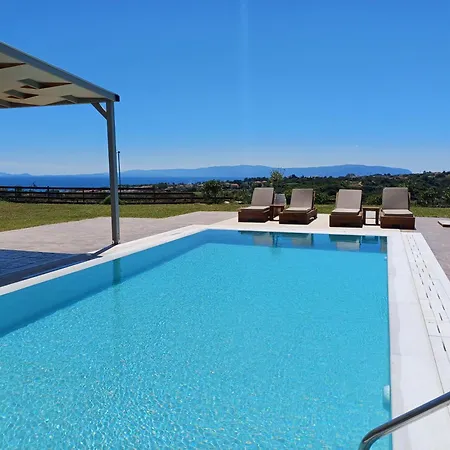 Pantheon Luxury Skala (Kefalonia)