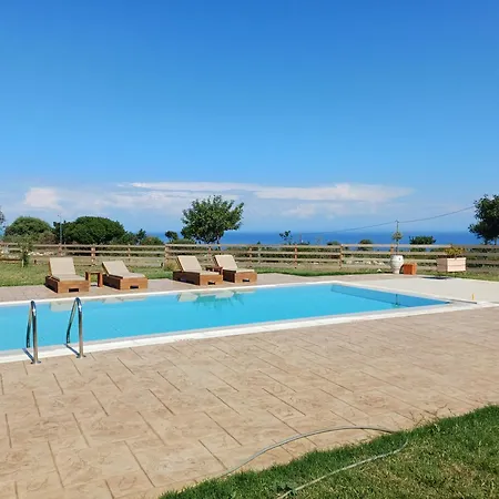 Pantheon Luxury Villa *