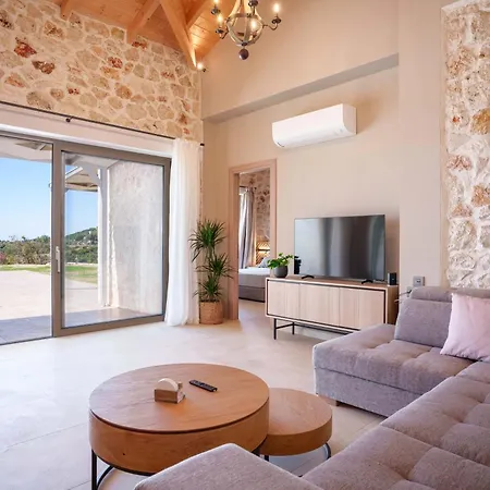 Pantheon Luxury Villa